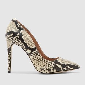 Black/ White Synthetic Snake Heel